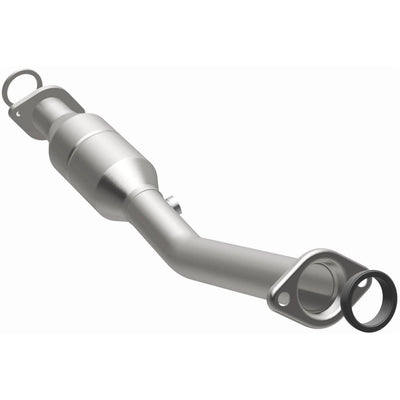 OEM Grade Federal / EPA Compliant Direct-Fit Catalytic Converter <br>11-17 Nissan Juke, 17-19 Sentra 1.6L