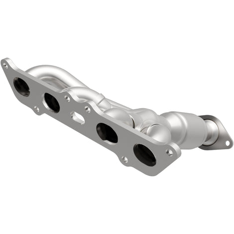 OEM Grade Federal / EPA Compliant Manifold Catalytic Converter <br>12-19 Toyota Prius C 1.5L