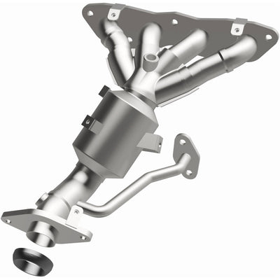 OEM Grade Federal / EPA Compliant Manifold Catalytic Converter <br>12-19 Toyota Prius C 1.5L
