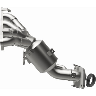 OEM Grade Federal / EPA Compliant Manifold Catalytic Converter <br>12-19 Toyota Prius C 1.5L
