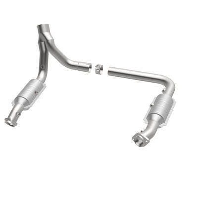 OEM Grade Federal / EPA Compliant Direct-Fit Catalytic Converter <br>07-08 Dodge Ram 1500 5.7L