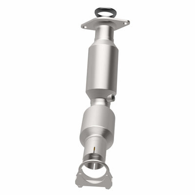 OEM Grade Federal / EPA Compliant Direct-Fit Catalytic Converter <br>10-15 Toyota Prius, 12-15 Plug-In 1.8L