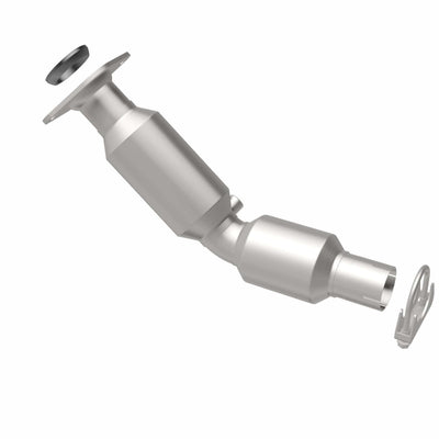OEM Grade Federal / EPA Compliant Direct-Fit Catalytic Converter <br>10-15 Toyota Prius, 12-15 Plug-In 1.8L