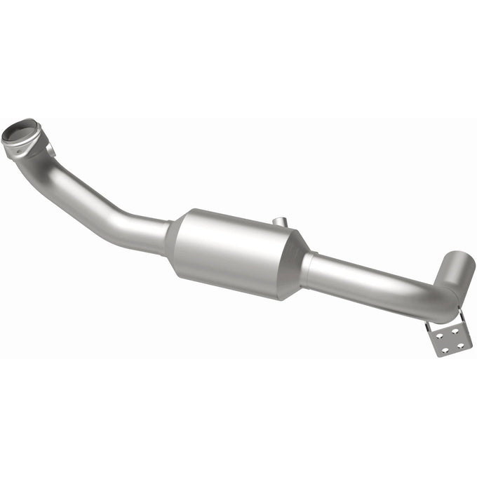 OEM Grade Federal / EPA Compliant Direct-Fit Catalytic Converter <br>05-06 Lincoln Navigator 5.4L