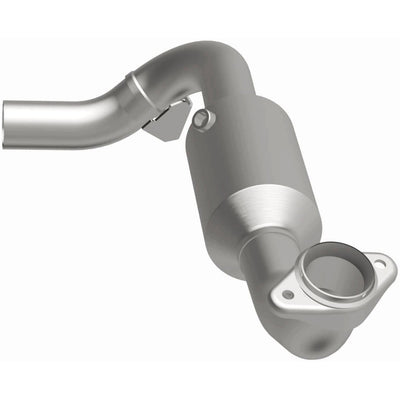OEM Grade Federal / EPA Compliant Direct-Fit Catalytic Converter <br>05-06 Lincoln Navigator 5.4L