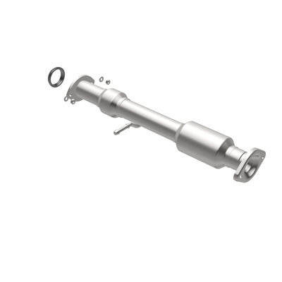OEM Grade Federal / EPA Compliant Direct-Fit Catalytic Converter <br>14-16 Toyota Highlander 3.5L