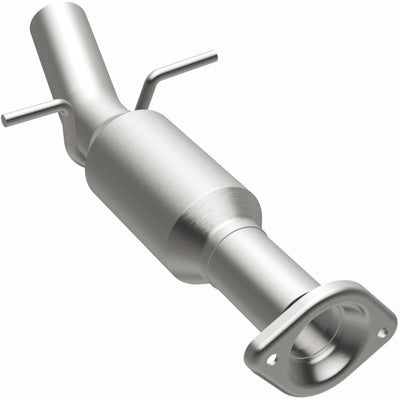 OEM Grade Federal / EPA Compliant Direct-Fit Catalytic Converter <br>11-13 Toyota Highlander 3.5L