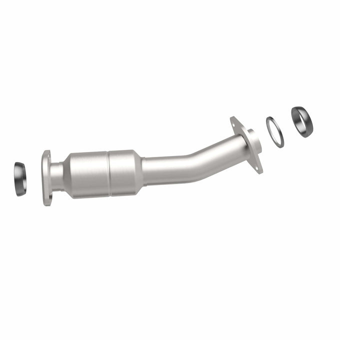 OEM Grade Federal / EPA Compliant Direct-Fit Catalytic Converter <br>11-16 Toyota Sienna 3.5L