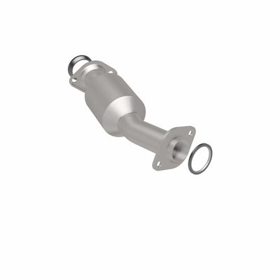 OEM Grade Federal / EPA Compliant Direct-Fit Catalytic Converter <br>2011 Toyota Sienna 3.5L