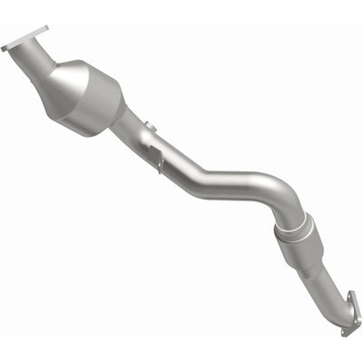 OEM Grade Federal / EPA Compliant Direct-Fit Catalytic Converter <br>07-10 Audi Q7, 08-10 Volkswagen Touareg 3.6L