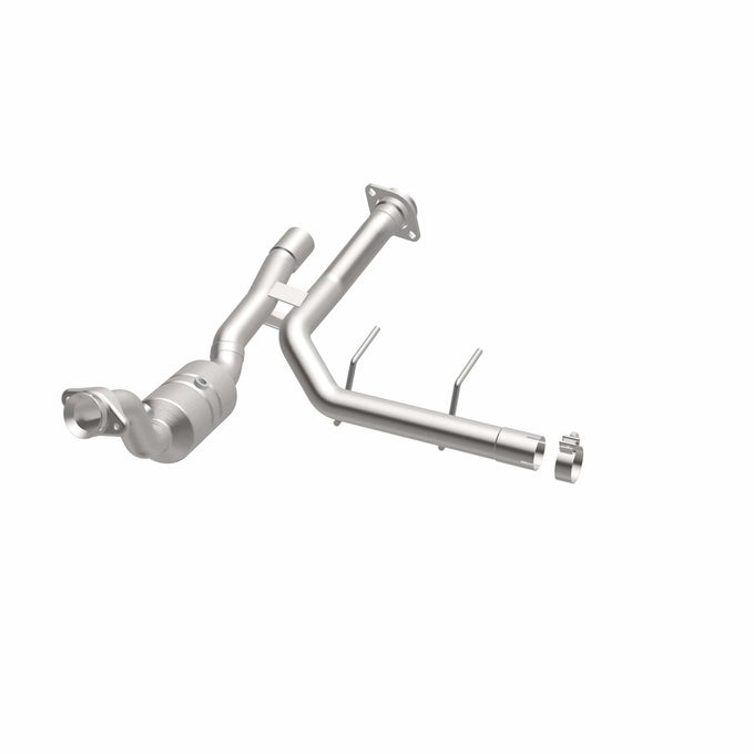 OEM Grade Federal / EPA Compliant Direct-Fit Catalytic Converter <br>17-18 Ford F-150 3.5L