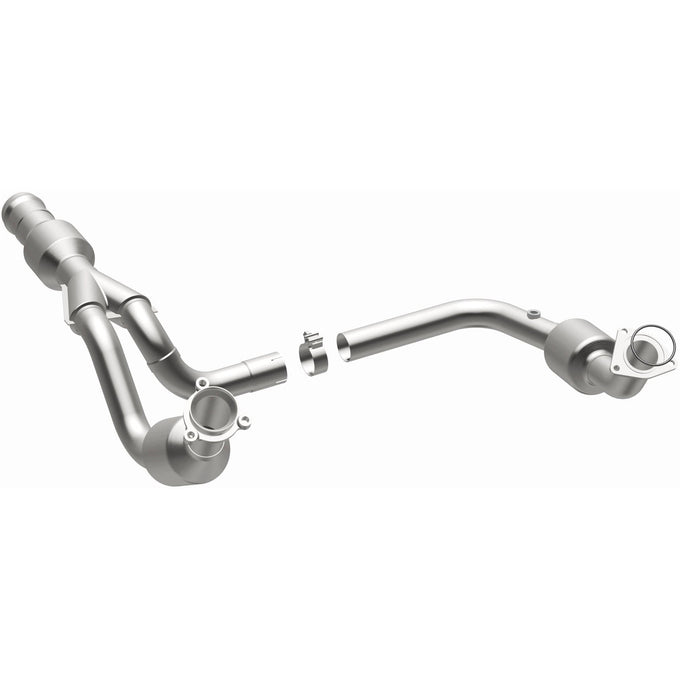 OEM Grade Federal / EPA Compliant Direct-Fit Catalytic Converter <br>11-14 Cadillac Escalade ESV, GMC Yukon 6.2L