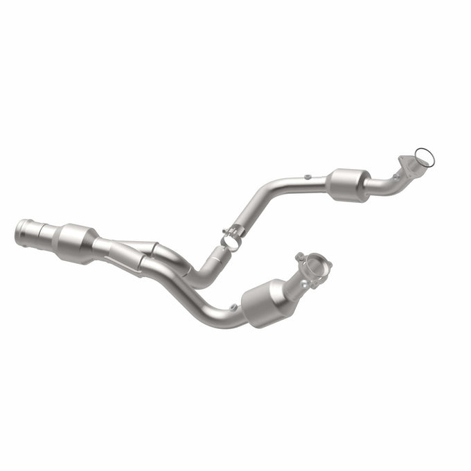 OEM Grade Federal / EPA Compliant Direct-Fit Catalytic Converter <br>11-14 Cadillac Escalade ESV, GMC Yukon 6.2L