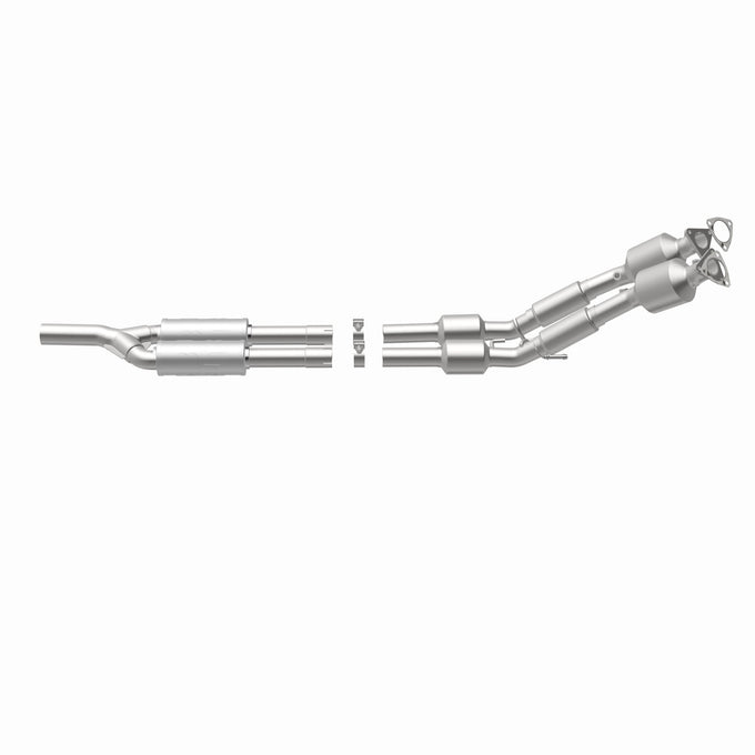 OEM Grade Federal / EPA Compliant Direct-Fit Catalytic Converter <br>12-18 Volkswagen Passat 3.6L