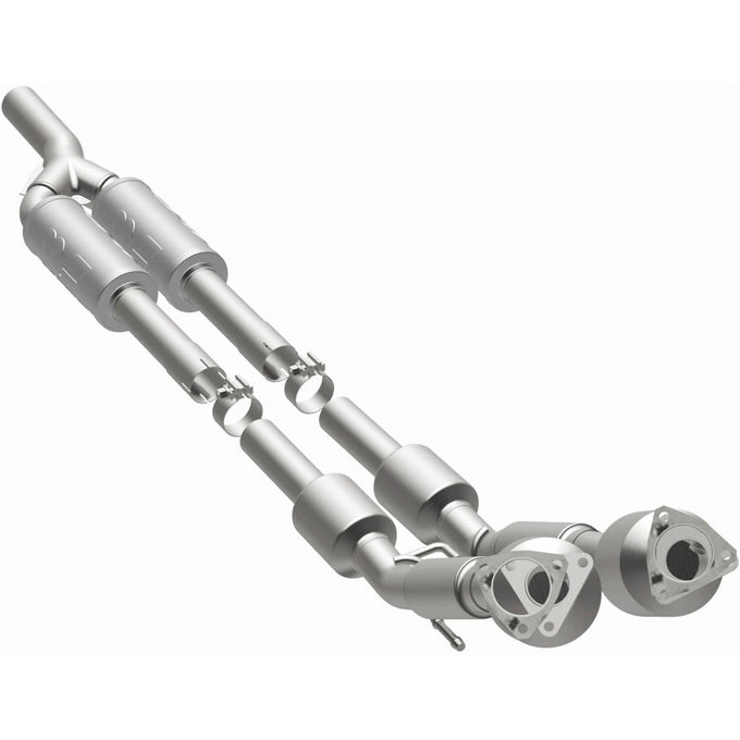 OEM Grade Federal / EPA Compliant Direct-Fit Catalytic Converter <br>12-18 Volkswagen Passat 3.6L