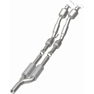 OEM Grade Federal / EPA Compliant Direct-Fit Catalytic Converter <br>12-18 Volkswagen Passat 3.6L