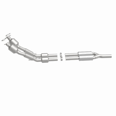 OEM Grade Federal / EPA Compliant Direct-Fit Catalytic Converter <br>12-18 Volkswagen Passat 3.6L