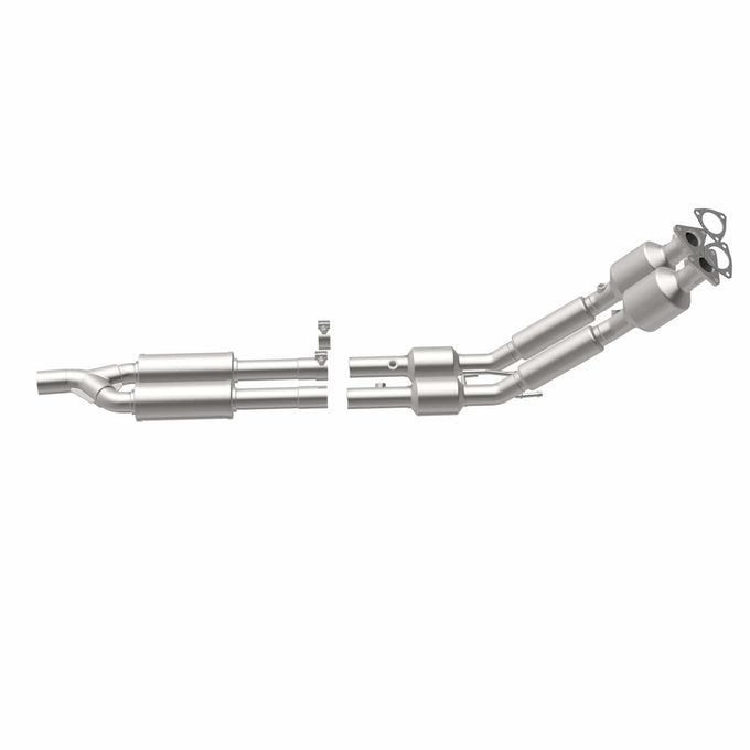 California Grade CARB Compliant Direct-Fit Catalytic Converter <br>06-08 Volkswagen Passat 3.6L