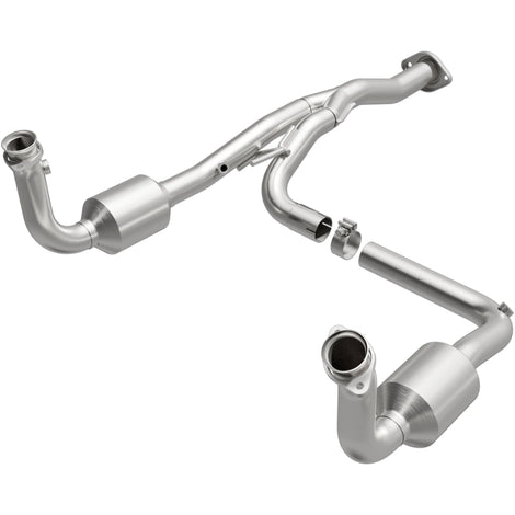 California Grade CARB Compliant Direct-Fit Catalytic Converter <br>05-07 Jeep Liberty 3.7L RWD