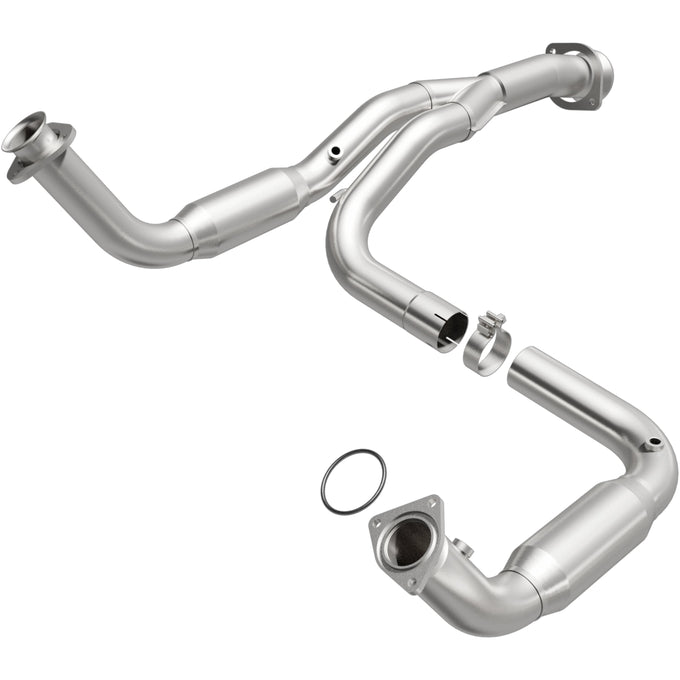 California Grade CARB Compliant Direct-Fit Catalytic Converter <br>07-10 Chevy Silverado, GMC Sierra 2500HD, 3500HD