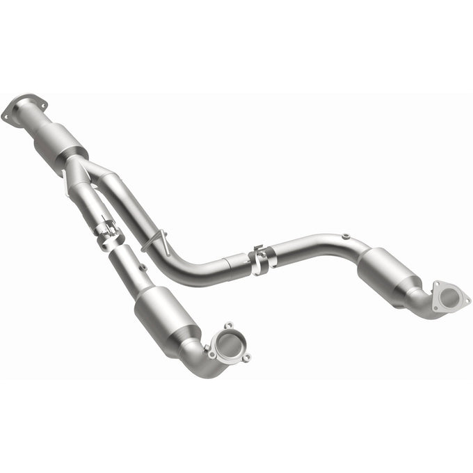 California Grade CARB Compliant Direct-Fit Catalytic Converter <br>12-17 Chevy Express, GMC Savana 2500 3500