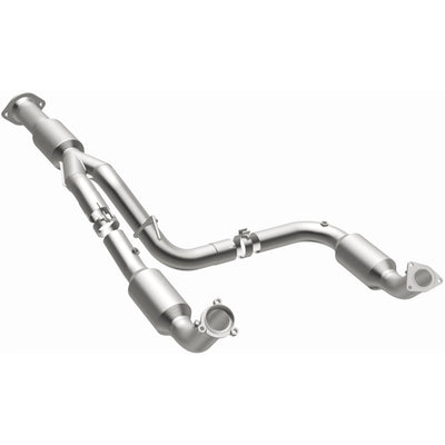 California Grade CARB Compliant Direct-Fit Catalytic Converter <br>12-14 Chevy Silverado, GMC Sierra 2500HD 3500HD
