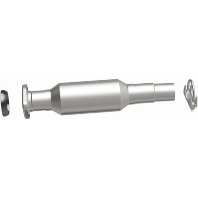 California Grade CARB Compliant Direct-Fit Catalytic Converter <br>04-06 Toyota Sienna 3.3L AWD Rear
