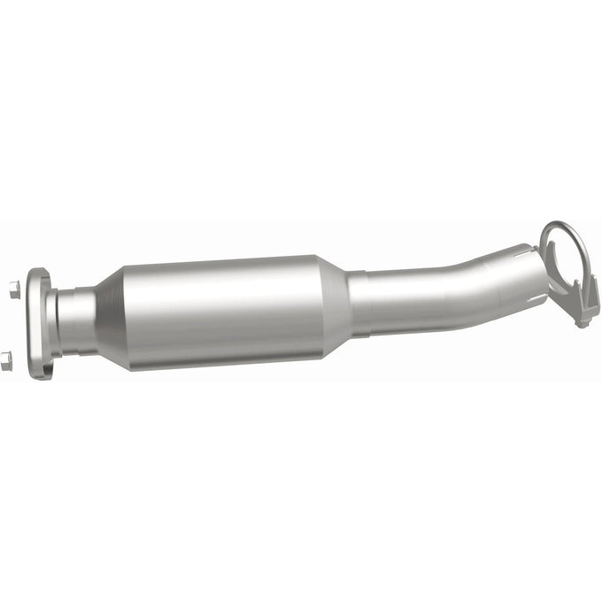 California Grade CARB Compliant Direct-Fit Catalytic Converter <br>04-10 Toyota Sienna 3.3L, 3.5L FWD Rear