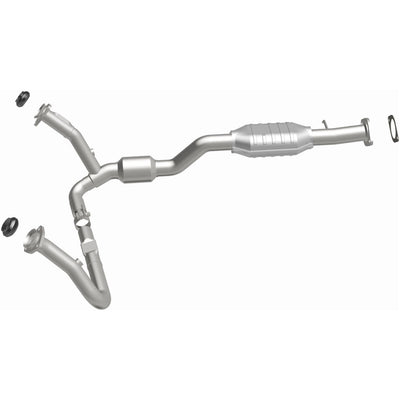 HM Grade Federal / EPA Compliant Direct-Fit Catalytic Converter <br>01-03 Chevy S10, GMC Sonoma 4.3L