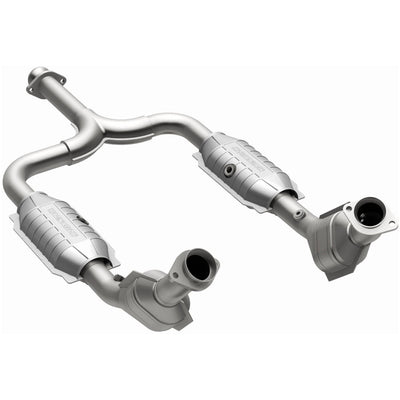 HM Grade Federal / EPA Compliant Direct-Fit Catalytic Converter <br>99-04 Ford Mustang 3.8L, 3.9L