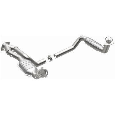 HM Grade Federal / EPA Compliant Direct-Fit Catalytic Converter <br>99-06 Chevy Silverado / GMC Sierra 1500