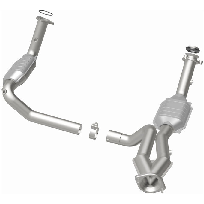 HM Grade Federal / EPA Compliant Direct-Fit Catalytic Converter <br>99-06 Chevy Silverado / GMC Sierra 1500