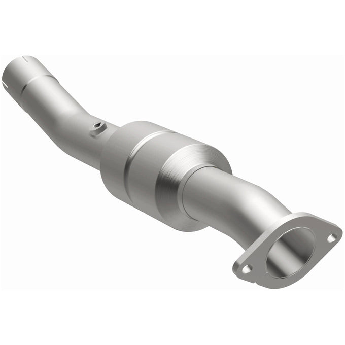 HM Grade Federal / EPA Compliant Direct-Fit Catalytic Converter <br>01-06 Chevy Silverado / GMC Sierra 2500 HD