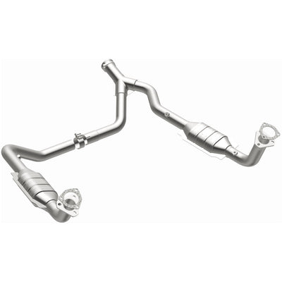 HM Grade Federal / EPA Compliant Direct-Fit Catalytic Converter <br>96-02 Land Rover Range Rover 4.0L, 4.6L HSE