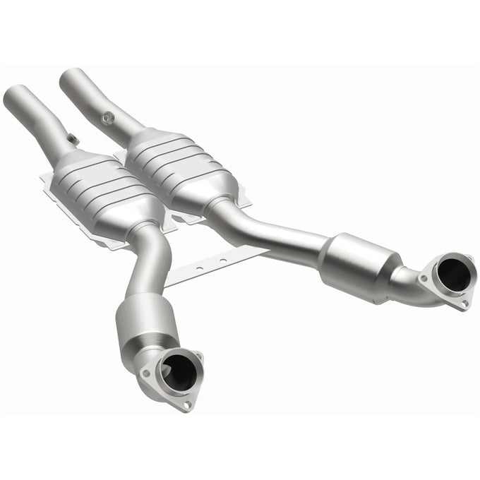 HM Grade Federal / EPA Compliant Direct-Fit Catalytic Converter <br>00-04 Chevy Corvette 5.7L