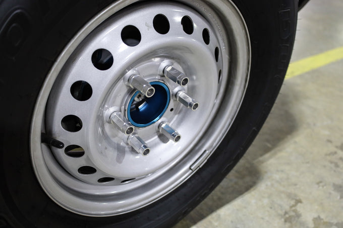27pc Set Aluminum Locking Lug Nuts <br> 21-26 Ford Bronco 2.3L,2.7L