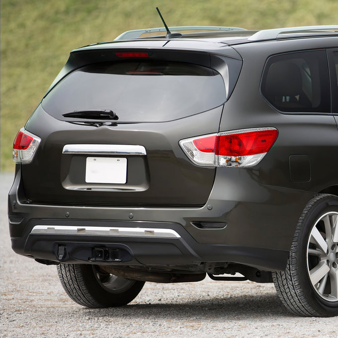 Factory Style Tail Light (Right) <br> 13-06 Nissan Pathfinder