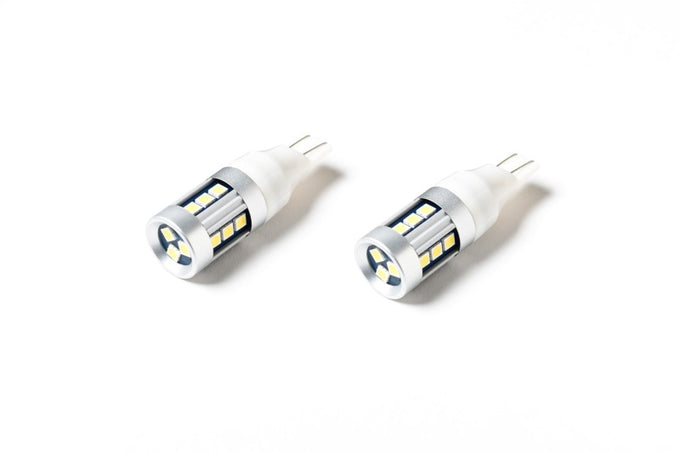 921 White Metal 360 LED <br> Universal
