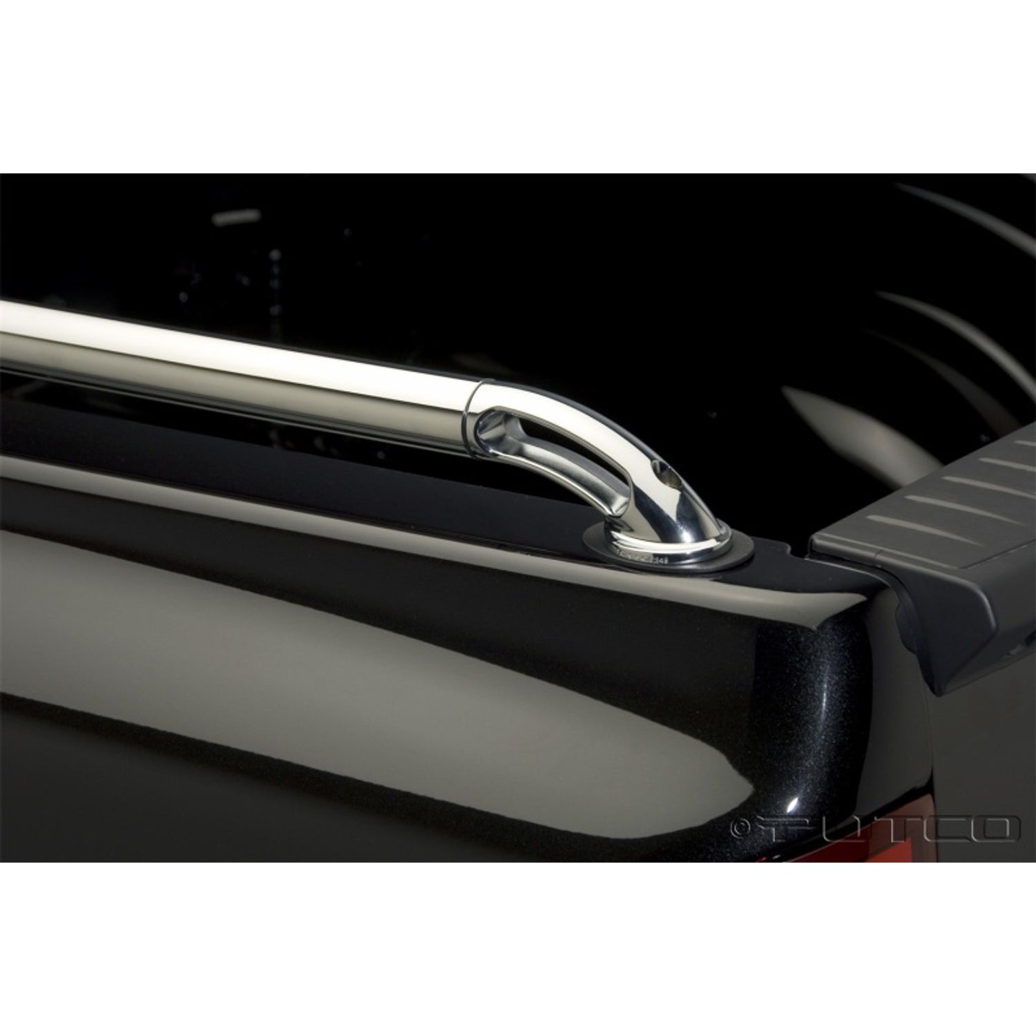 6.5ft Bed Locker Side Rails <br> 97-04 Dodge Dakota