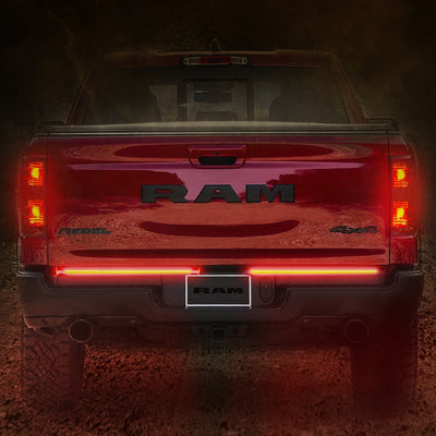 18in Split Red Light Blade Direct Fit Kit Red/White <br> Universal