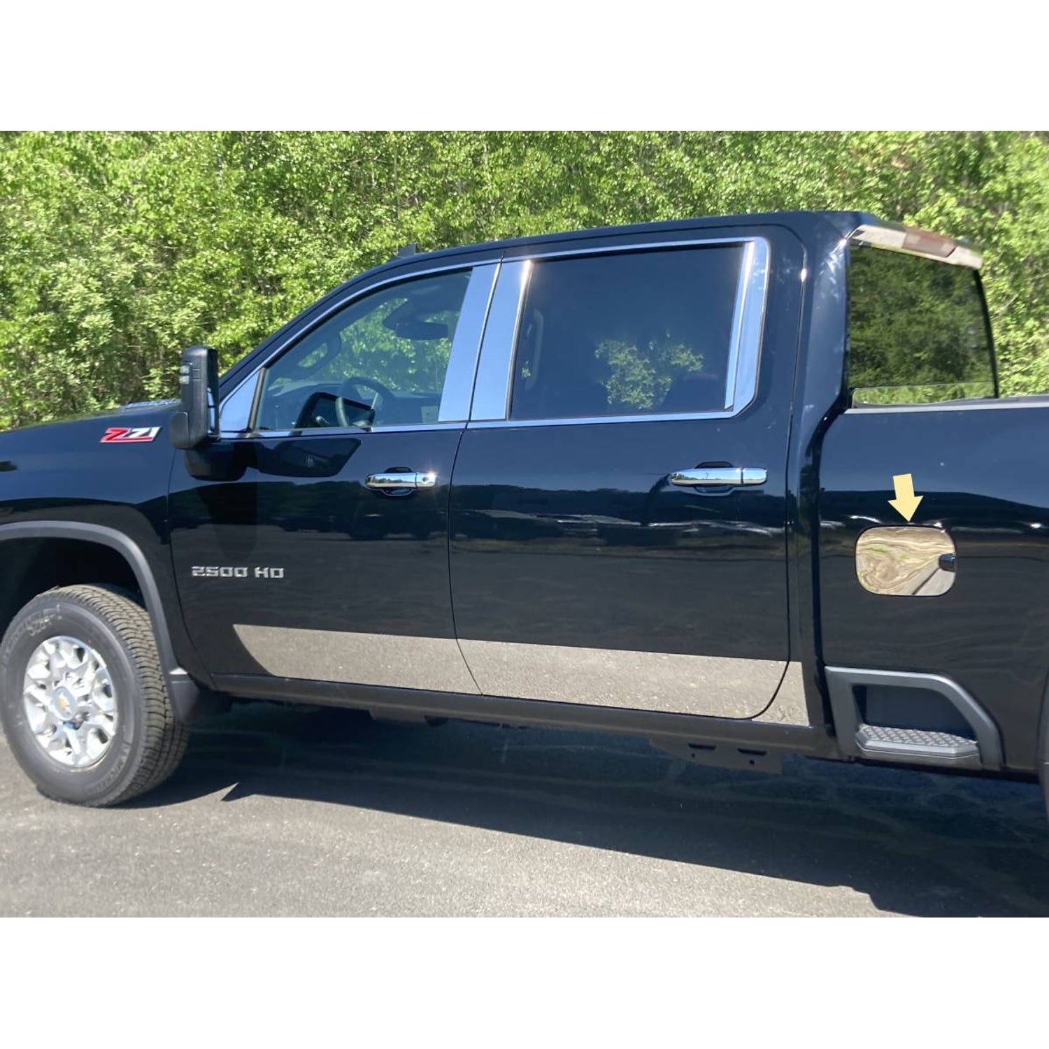 1Pc Stainless Gas Cap Door Trim <br>20-24 Chevy Silverado HD