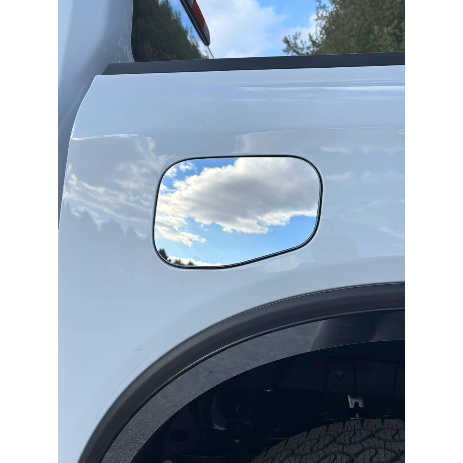 1Pc Stainless Gas Cap Door Trim <br>24-25 Ford Ranger