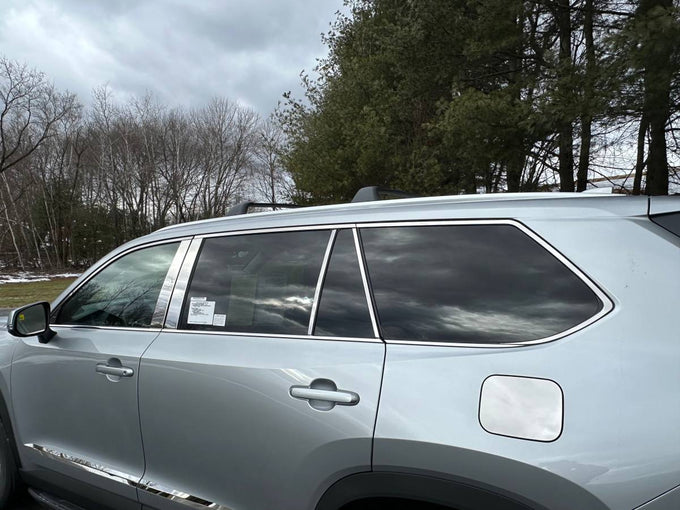 1Pc Stainless Gas Cap Door Trim <br>2024 Toyota Grand Highlander
