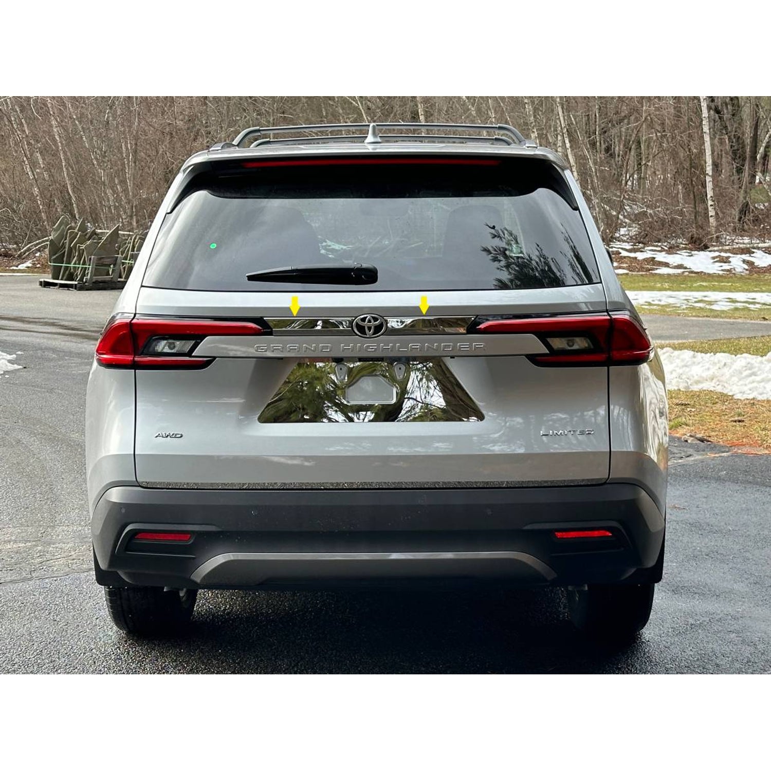2Pc Stainless Rear License Trim <br>2024 Toyota Grand Highlander