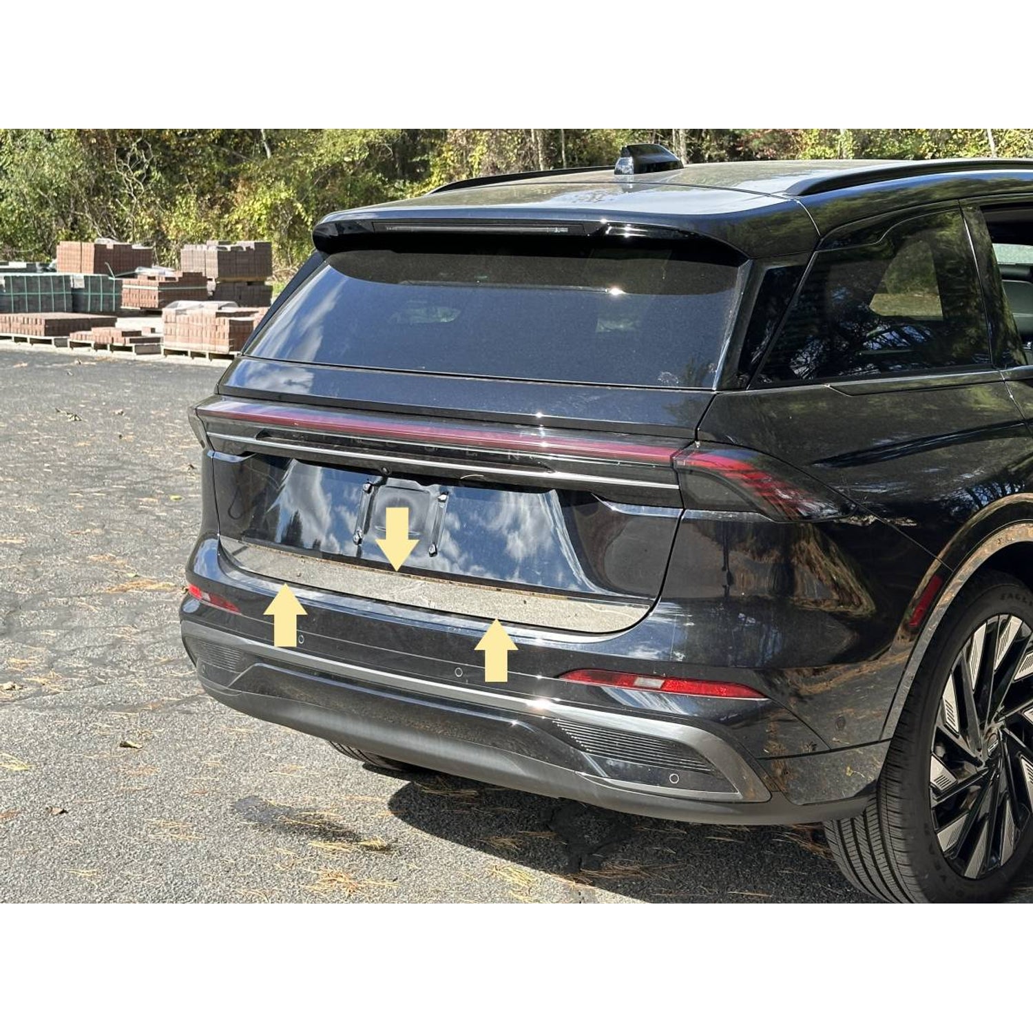 1Pc Stainless Steel Rear Deck Accent <br>24-25 Lincoln Nautilus