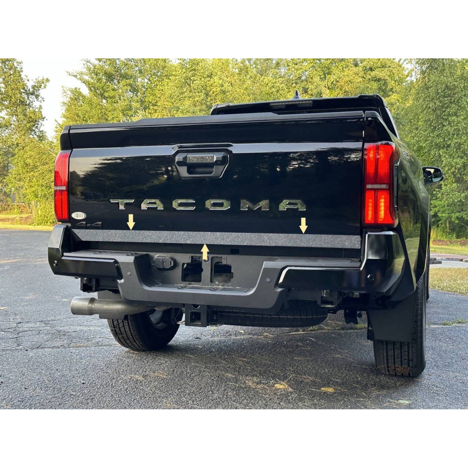 1Pc Stainless Steel Tailgate Accent <br>2024 Toyota Tacoma
