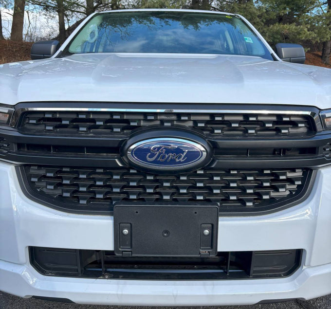 1Pc Stainless Steel Grille Accent <br>24-25 Ford Ranger