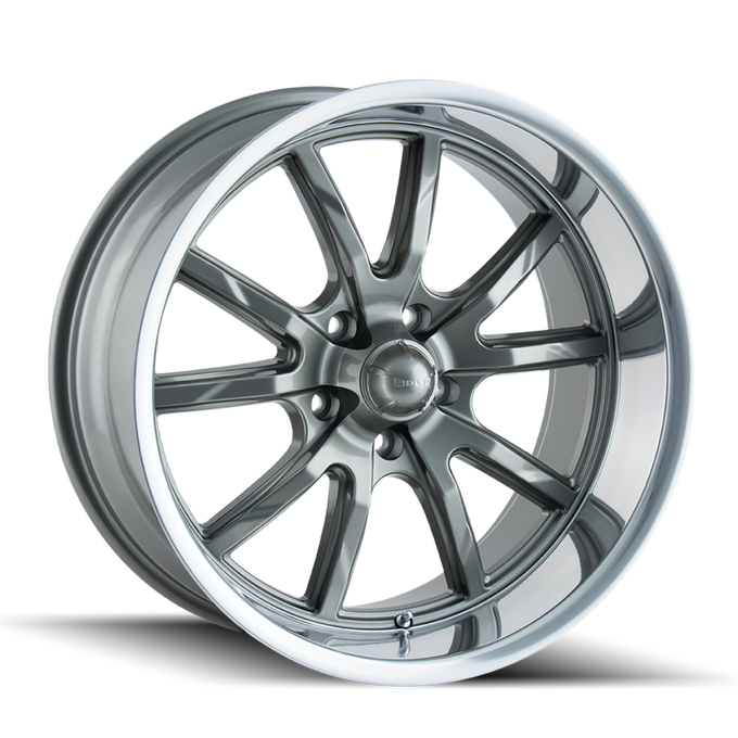 Style 650 17x8 in Gloss Grey Polished Wheel <br> 5x114.3 Bolt Pattern / 0 mm Offset / 83.82 mm Hub