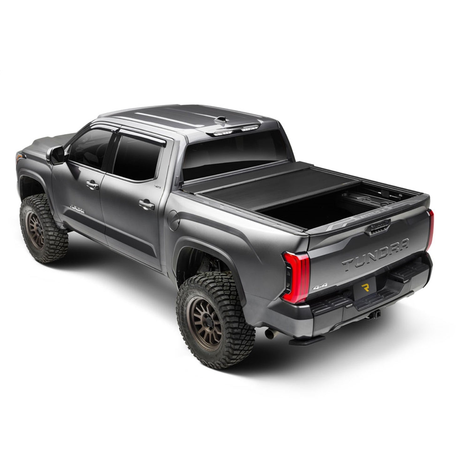 E-Series XT Locking Retractable Truck Bed Cover<br> 22-25 Toyota Tundra 5ft. 7in. Bed