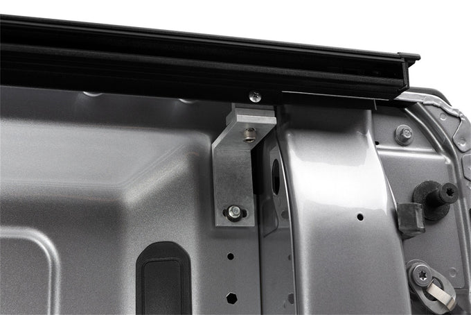 M-Series Locking Retractable Truck Bed Cover<br> 19-25 Ram 1500 5.6 Ft. Bed